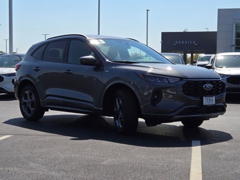 Used 2023 Ford Escape ST-Line Select image 5