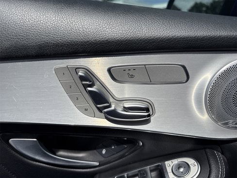Used 2019 Mercedes-Benz GLC 300 4MATIC Coupe image 41
