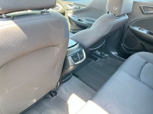 Used 2024 Chevrolet Malibu LT image 30