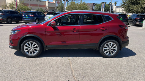 Used 2020 Nissan Rogue Sport SV w/ Technology Package image 4