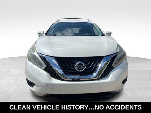 Used 2018 Nissan Murano SL w/ Moonroof Package image 9