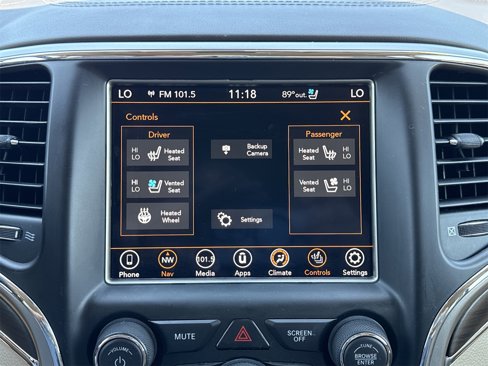 Used 2018 Jeep Grand Cherokee Overland image 20