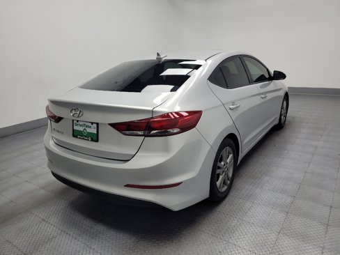Used 2017 Hyundai Elantra Value Edition w/ Cargo Package image 9