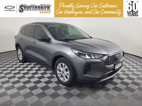 Used 2024 Ford Escape Active image 1