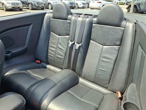 Used 2013 Chrysler 200 Limited image 11