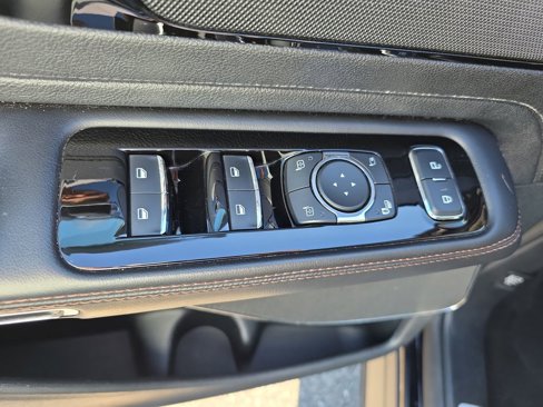 Used 2021 Lincoln Aviator AWD image 22