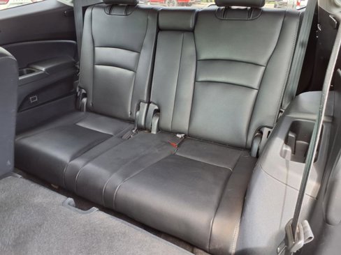 Used 2019 Honda Pilot Touring image 7