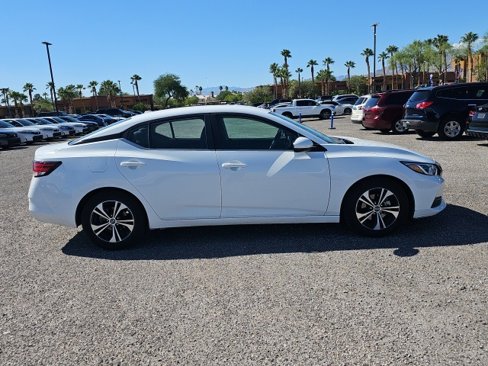 Used 2022 Nissan Sentra SV image 4