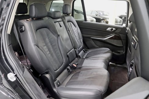 Used 2020 BMW X7 xDrive40i w/ Cold Weather Package image 32