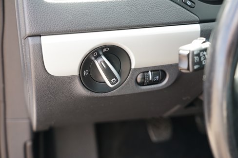 Used 2012 Volkswagen Jetta SEL image 17