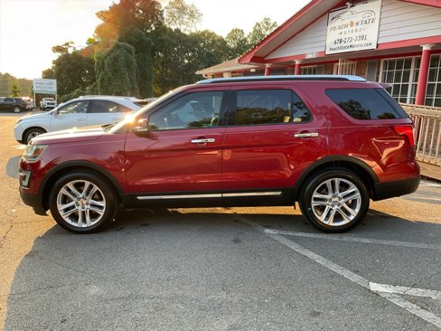 Used 2017 Ford Explorer Limited w/ Equipment Group 301A image 8