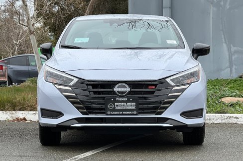 New 2025 Nissan Versa SR w/ Trunk Package image 6