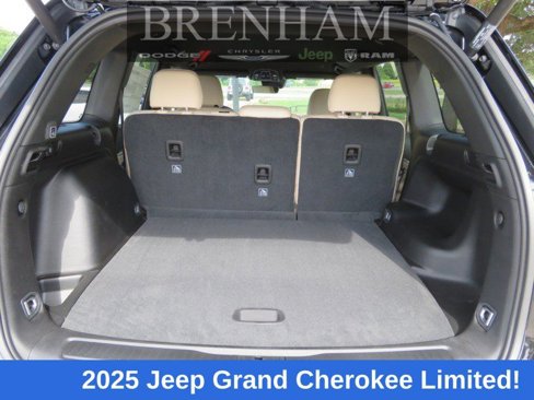 New 2025 Jeep Grand Cherokee Limited image 15