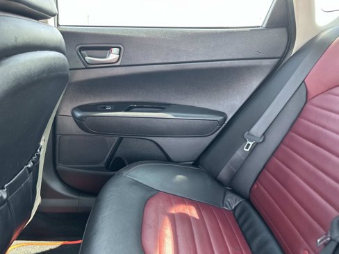 Used 2020 Kia Optima SX image 15