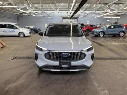 Used 2025 Ford Escape Active image 1