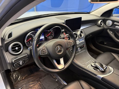 Used 2016 Mercedes-Benz C 300 Sedan image 11