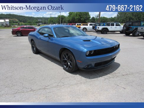Used 2022 Dodge Challenger SXT w/ Blacktop Package image 17