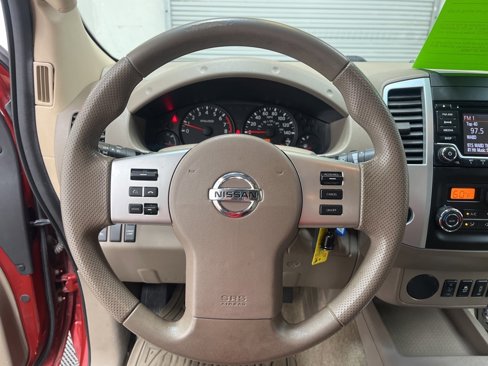 Used 2015 Nissan Frontier SV w/ SV Value Truck Package image 25