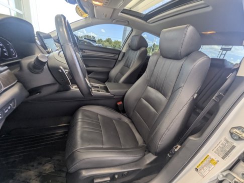 Used 2019 Honda Accord Touring image 24