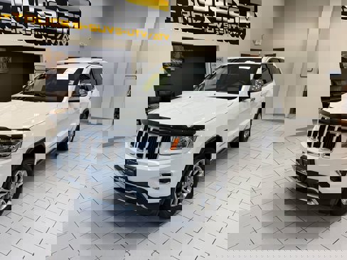 Used 2015 Jeep Grand Cherokee Limited image 1