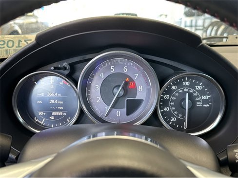 Used 2017 MAZDA MX-5 Miata RF Grand Touring image 10