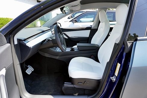 Used 2022 Tesla Model Y Performance image 15