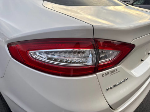 Used 2014 Ford Fusion SE w/ Equipment Group 202A image 35