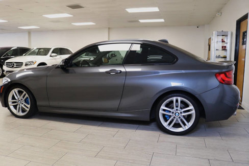 Used 2017 BMW 230i Coupe w/ Premium Package image 9
