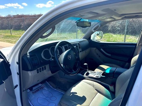 Used 2003 Toyota 4Runner Limited image 18