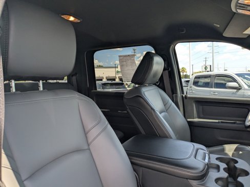 Used 2022 RAM 2500 Tradesman image 33