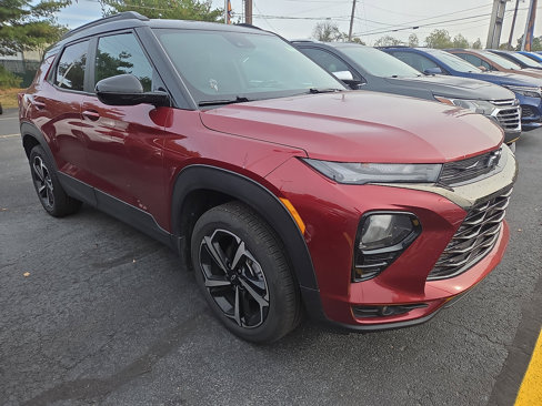 Used 2022 Chevrolet TrailBlazer RS image 1
