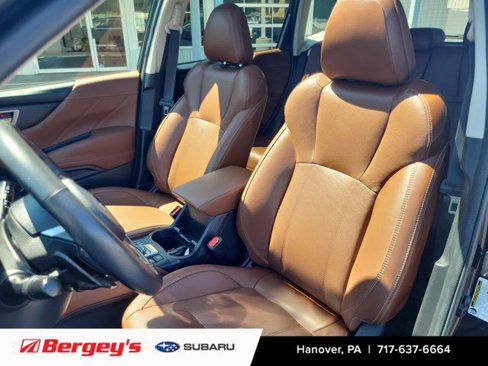 Used 2020 Subaru Forester Touring image 10