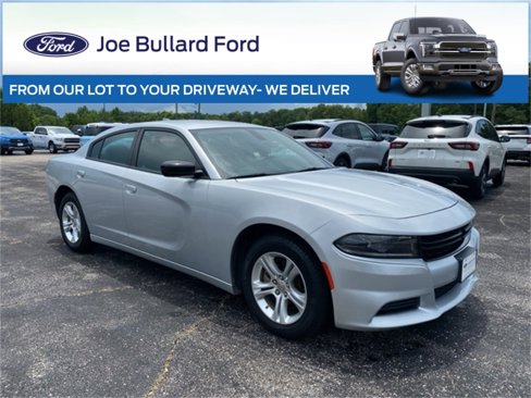 Used 2023 Dodge Charger SXT image 1