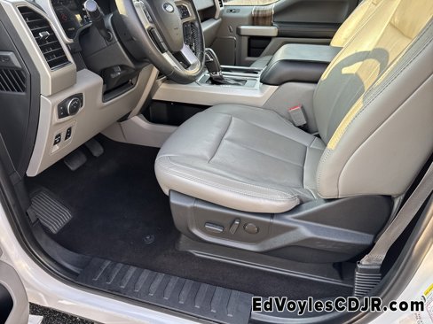 Used 2020 Ford F150 Lariat image 16