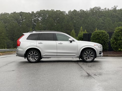 Used 2019 Volvo XC90 T5 Momentum w/ Protection Package image 5