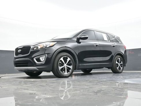 Used 2016 Kia Sorento EX image 59