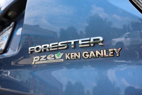 Used 2017 Subaru Forester 2.5i Premium w/ All-Weather Package image 31