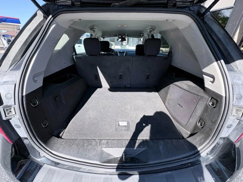 Used 2015 Chevrolet Equinox LS image 16