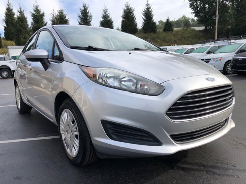 Used 2015 Ford Fiesta S image 7