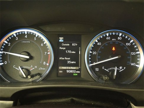 Used 2018 Toyota Highlander XLE image 5
