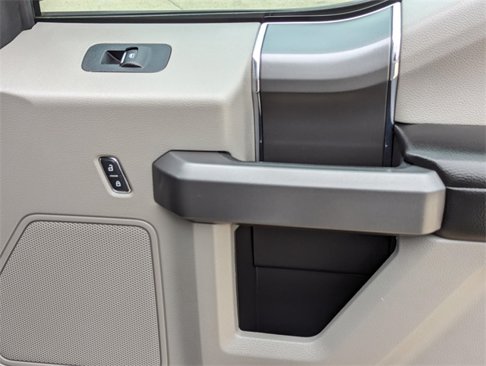 Used 2018 Ford F150 XLT w/ Equipment Group 302A Luxury image 34
