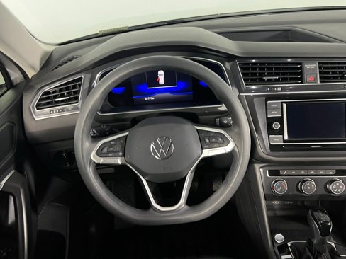 Used 2022 Volkswagen Tiguan S image 15