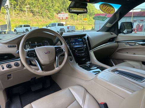 Certified 2019 Cadillac Escalade Platinum image 22
