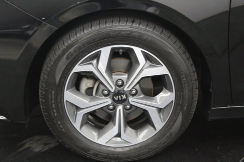 Used 2019 Kia Forte LXS image 12