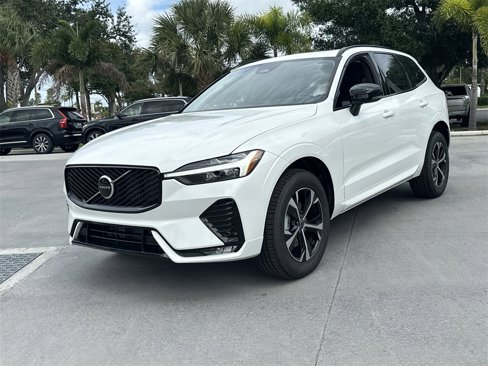 New 2026 Volvo XC60 B5 Core image 2