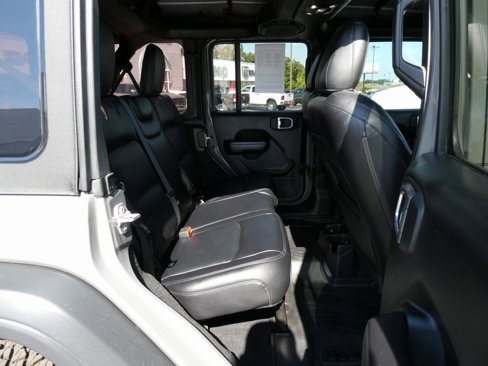 Used 2021 Jeep Wrangler Unlimited Sport image 15