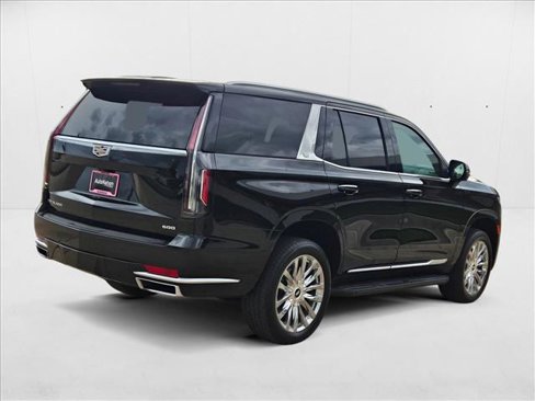 Certified 2024 Cadillac Escalade Premium Luxury image 5