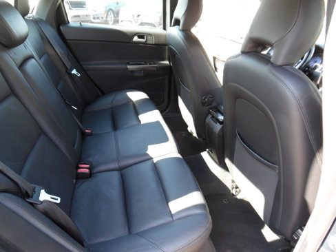 Used 2009 Volvo S40 T5 R-Design image 20