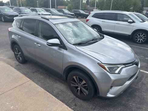 Used 2018 Toyota RAV4 XLE image 15