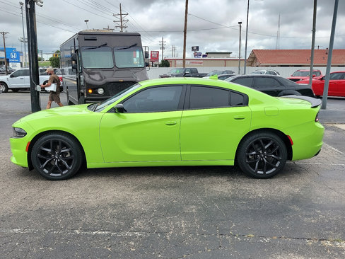 Used 2023 Dodge Charger SXT w/ Blacktop Package image 6